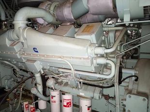 CUMMINS KTA 38-G4 MARINE GENSET