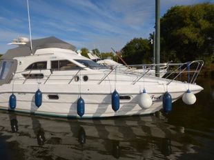 SEALINE 330 STATESMAN AVAILABLE AT FARNDON MARINA