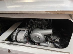 Side View of engine under cockpit table