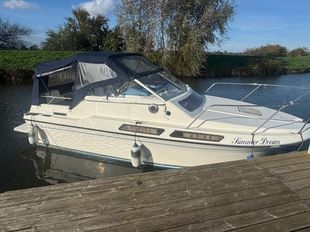 Fairline Carrera 24 'Summer Dream'