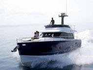 2014 Azimut Magellano 43