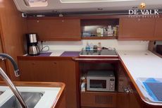 2010 Oceanis 54