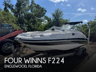 2008 Four Winns F224