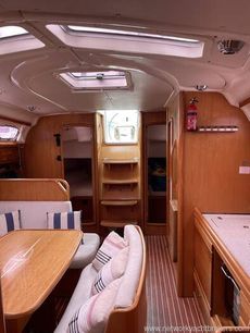 2005 Bavaria 39 Cruiser