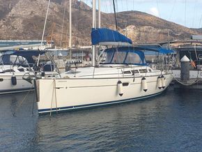 2010 Jeanneau Sun Odyssey 42i 1