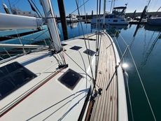 2022 Jeanneau Sun Odyssey 490