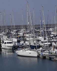 Beneteau Oceanis 350