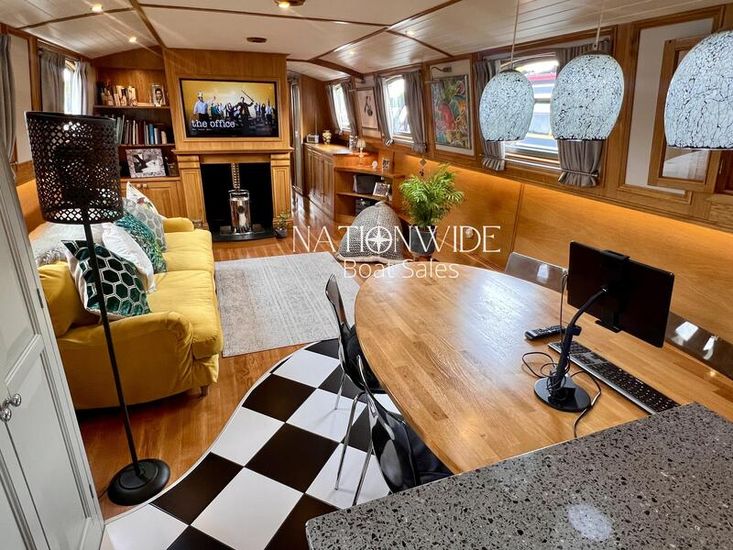 68ft by 12ft Widebeam Cruiser