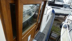 Motor Cruiser Euro Classic One owner from New - Side Deck