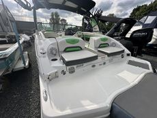 2017 Chaparral 223 Vortex VRX