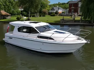 2019 Haines 32 Sedan