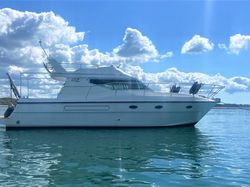 Azimut AZ 37