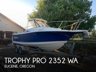 2006 Trophy Pro 2352 WA