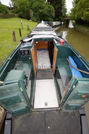 Semi Trad cockpit forward