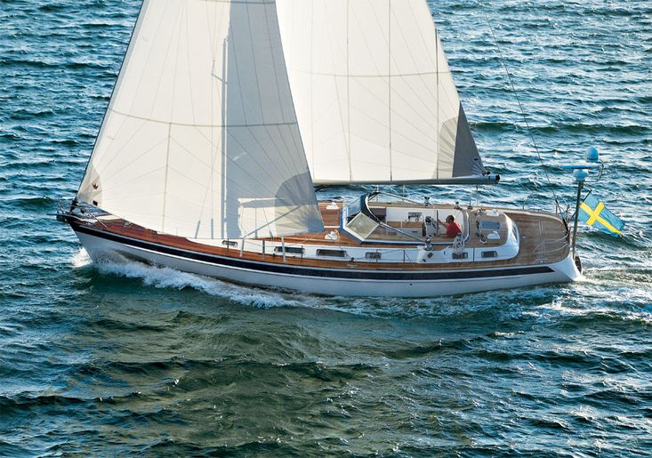 Hallberg-Rassy 48