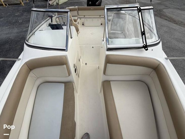 2022 Scout 210 dorado