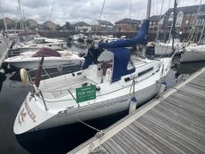 1987 Beneteau First 325