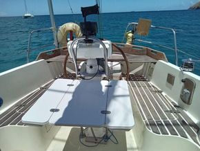 Colvic Victor 34  - Cockpit