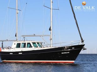 2011 Tradesailer 38