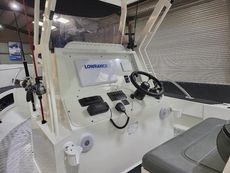Extreme Boats 645 Centre Console