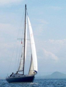 Wing 25 classic sailing yacht