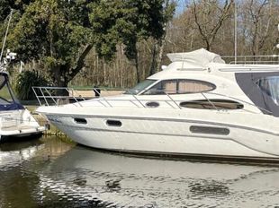 Sealine F37
