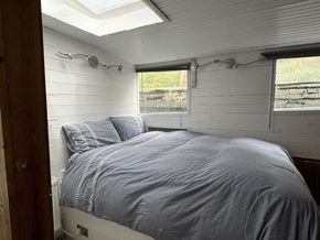 Main Cabin/Bedroom