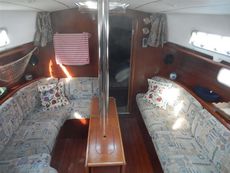 1997 BENETEAU OCEANIS 36 CC