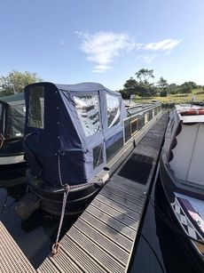Enchanted - 57ft Cruiser Stern