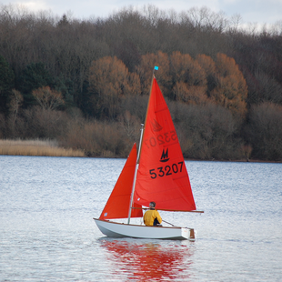 Mirror Dinghy (wood)(requires repair)