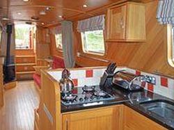 SHARE BOAT Solace 2 week summer share