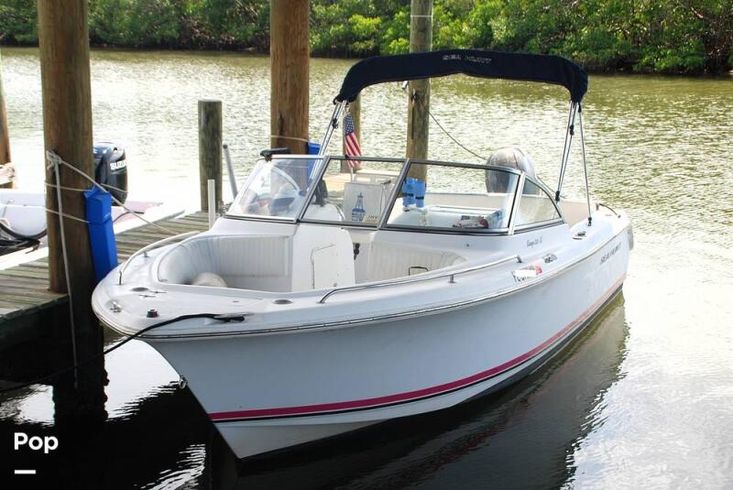 2008 Sea Hunt escape 220 le