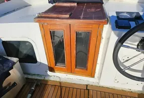 Wolstenholme cruising barge for sale with BJ Marine