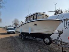 2014 Quicksilver 755 Pilot House