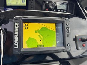 Jeanneau Merry Fisher 695 HB - Navigation Instruments
