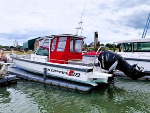 2017 Axopar 28 T Top