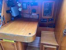 1988 Jeanneau  Sunshine 38