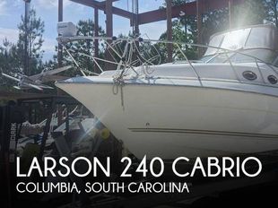 2004 Larson 240 Cabrio