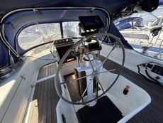 1985 Moody 37