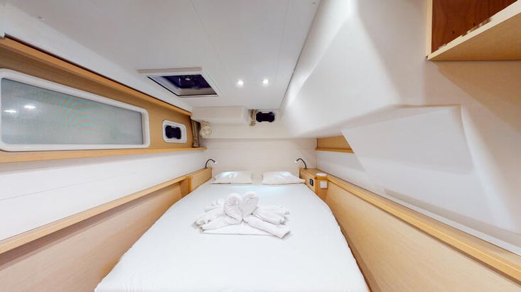 LAGOON 450 FOR SALE
