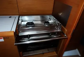 Stainless steel stove and oven in 2017 Jeanneau Sun Odyssey 389 yacht kitchen.