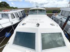 1984 Fairline Mirage 29
