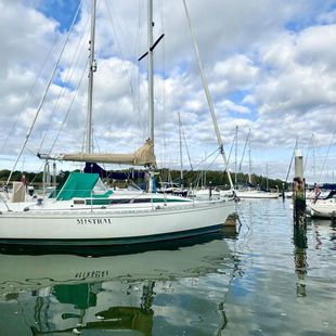 1984 Beneteau First 345