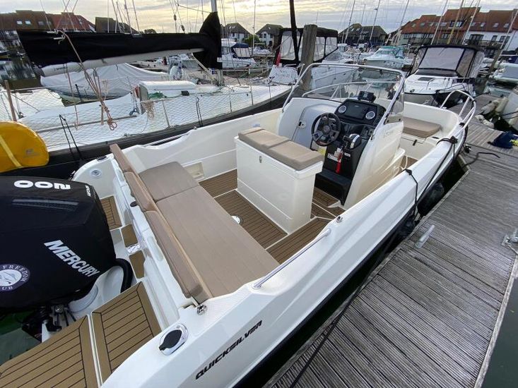 2021 Quicksilver  675 Open