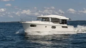 Beneteau Swift Trawler 41 Sedan - 3