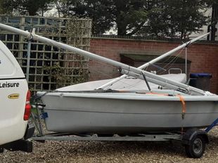 rs vision sailing dinghy