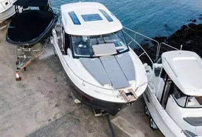 Beneteau Antares 9 OB for sale with BJ Marine