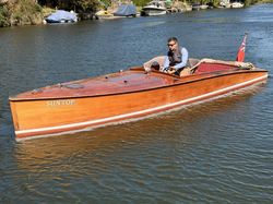 1956 Andrews 25ft Whippet Slipper Launch