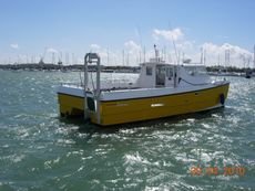 11m to 13m Power Catamaran