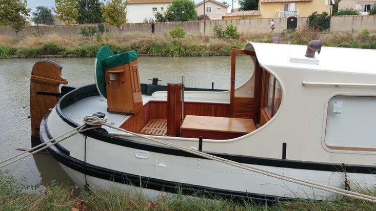 14,80 x 4,05m pretty, well maintained pleasure Tjalk, recent survey
